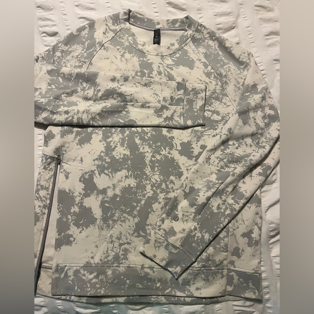 Lululemon City Sweat Crew
Spectral White Opal Silver Drop